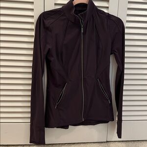 Lululemon Sleek Essentials Zip-Up Jacket in Boysenberry